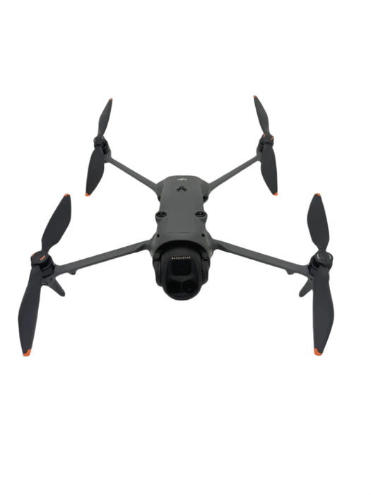 Front view of DJI Mavic 4 Pro Creator Edition showcasing the 4/3″ 100 MP Hasselblad camera and 360° Infinity Gimbal
